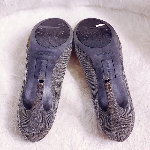 Silver and Gold Sparkly Pumps - Picture 7 of 8